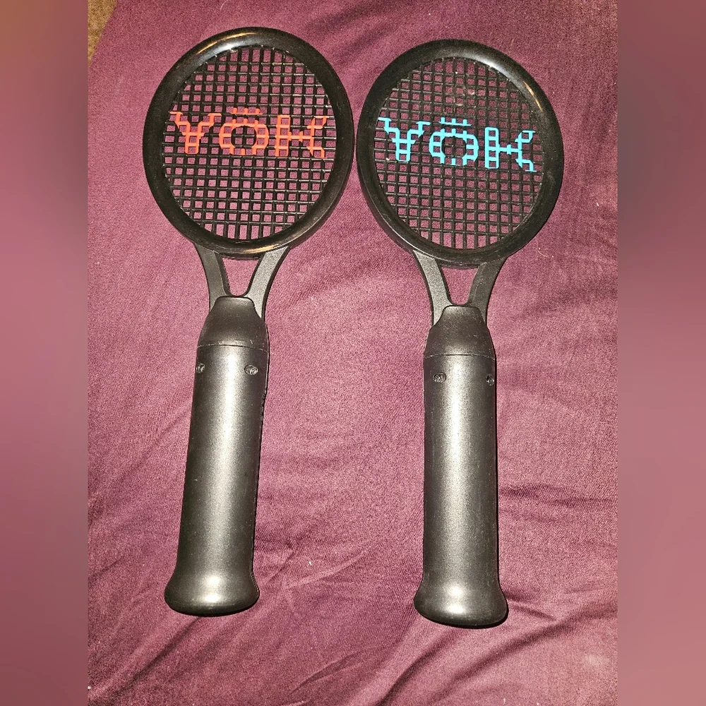 Nintendo Switch Tennis Racket - Picture 2 of 2